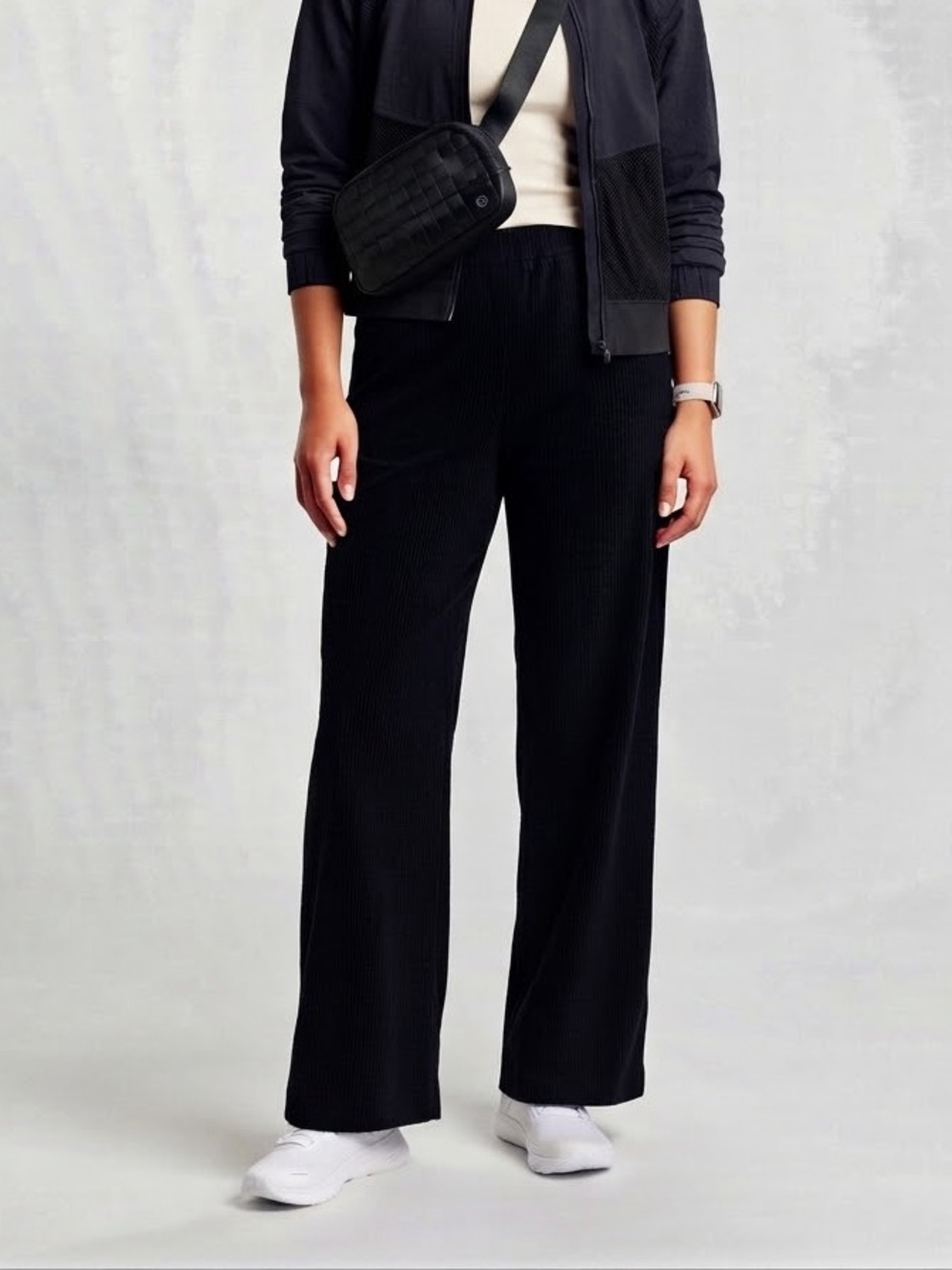 Lululemon Scuba Mid-Rise Wide Leg Pant *Velvet Cord Black Size 0